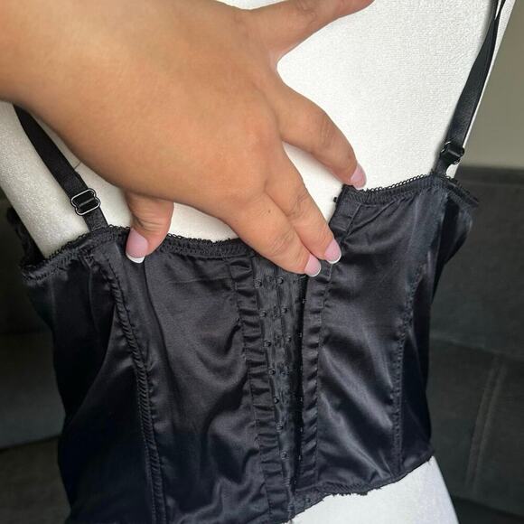 Vintage sexy little thing Victoria's Secret black corset sz 36c - Picture 3 of 4